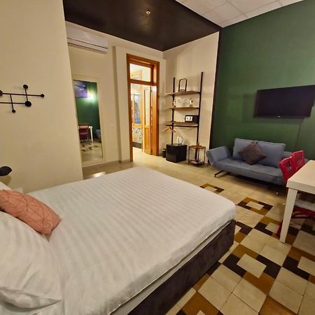 Inta Hotel (Adults Only) Tel Aviv Eksteriør bilde
